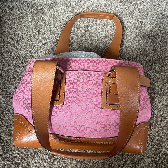 Vintage Coach #F10927 Signature Soho Purse PINK RARE - Picture 2 of 10